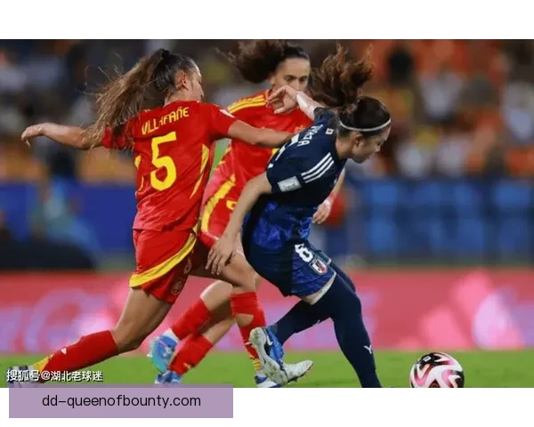 图恩女足世界杯半决赛精彩远射打破僵局助球队抢占先机